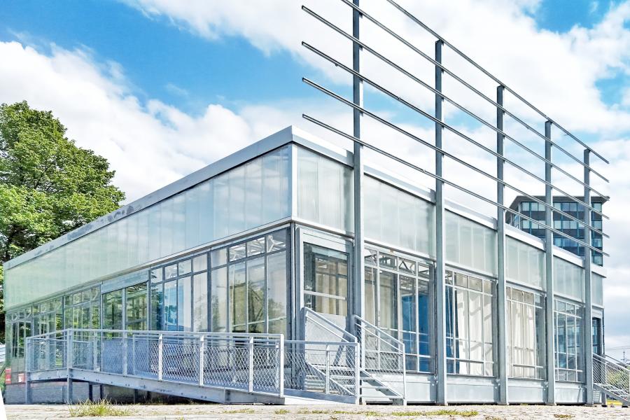 Aussenansicht, BHROX bauhaus reuse, Ernst-Reuter-Platz Aussenansicht, BHROX bauhaus reuse, Ernst-Reuter-Platz